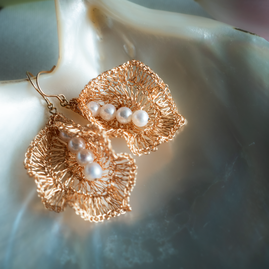 Pearl Cascade Earrings Gold color