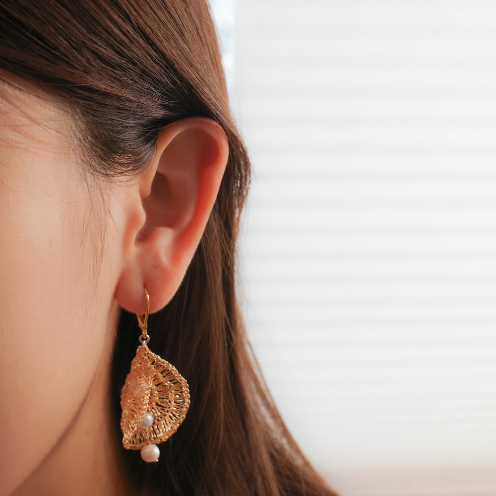Pearl Cascade 耳環 Gold color