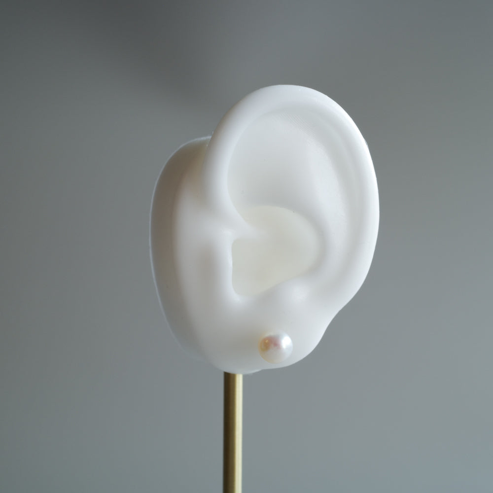 Frill Pearl – 2way フリルワイヤー×パール 耳飾り［シルバー］