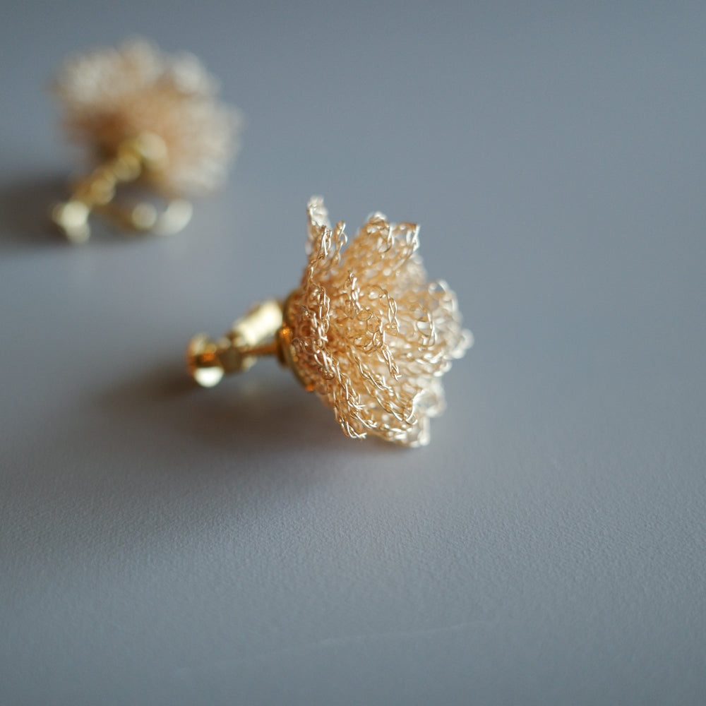 Dandelion Bloom  ワイヤークロッシェ耳飾り