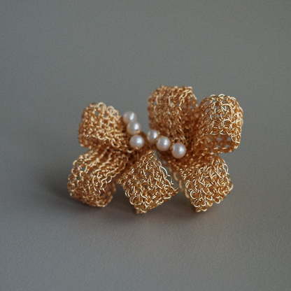 珍珠蝴蝶結耳環｜Soft Ribbon Pearl Earrings　Gold