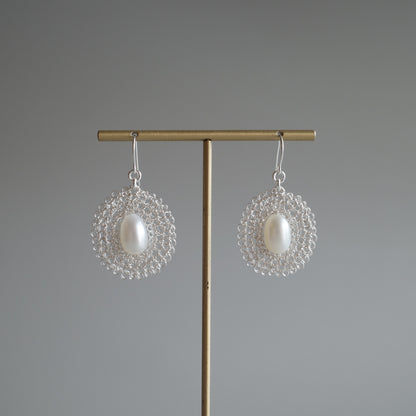 雫（しずく） パール – ワイヤークロッシェ 耳飾り　シルバー