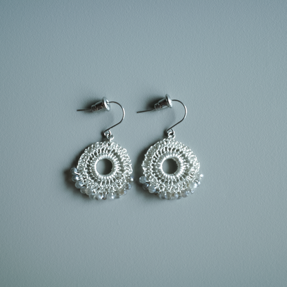 ラブラドライトの耳飾り［シルバー］ Labradorite Lace Earrings