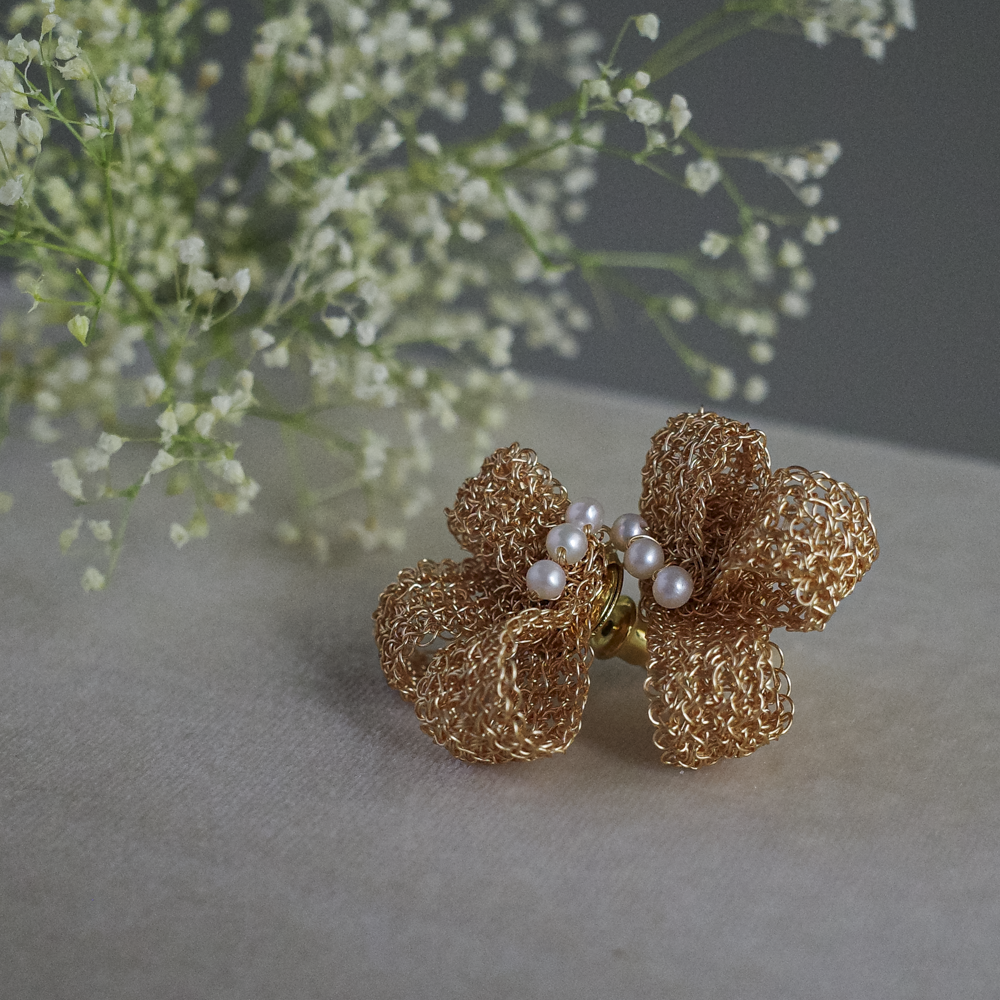 珍珠蝴蝶結耳環｜Soft Ribbon Pearl Earrings　Gold