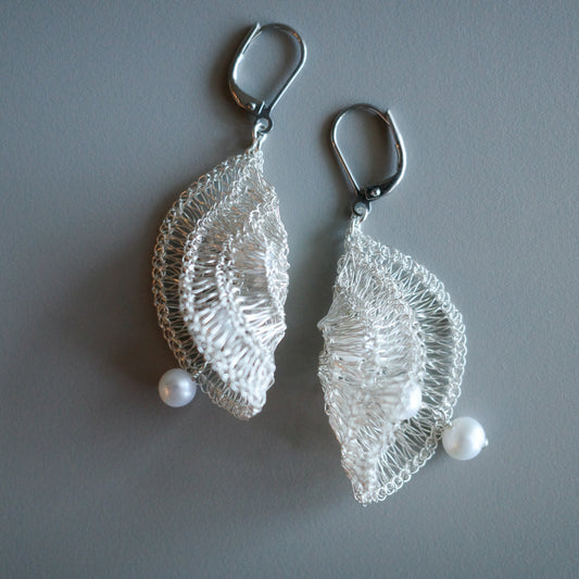 Pearl Cascade　耳環　Silver color