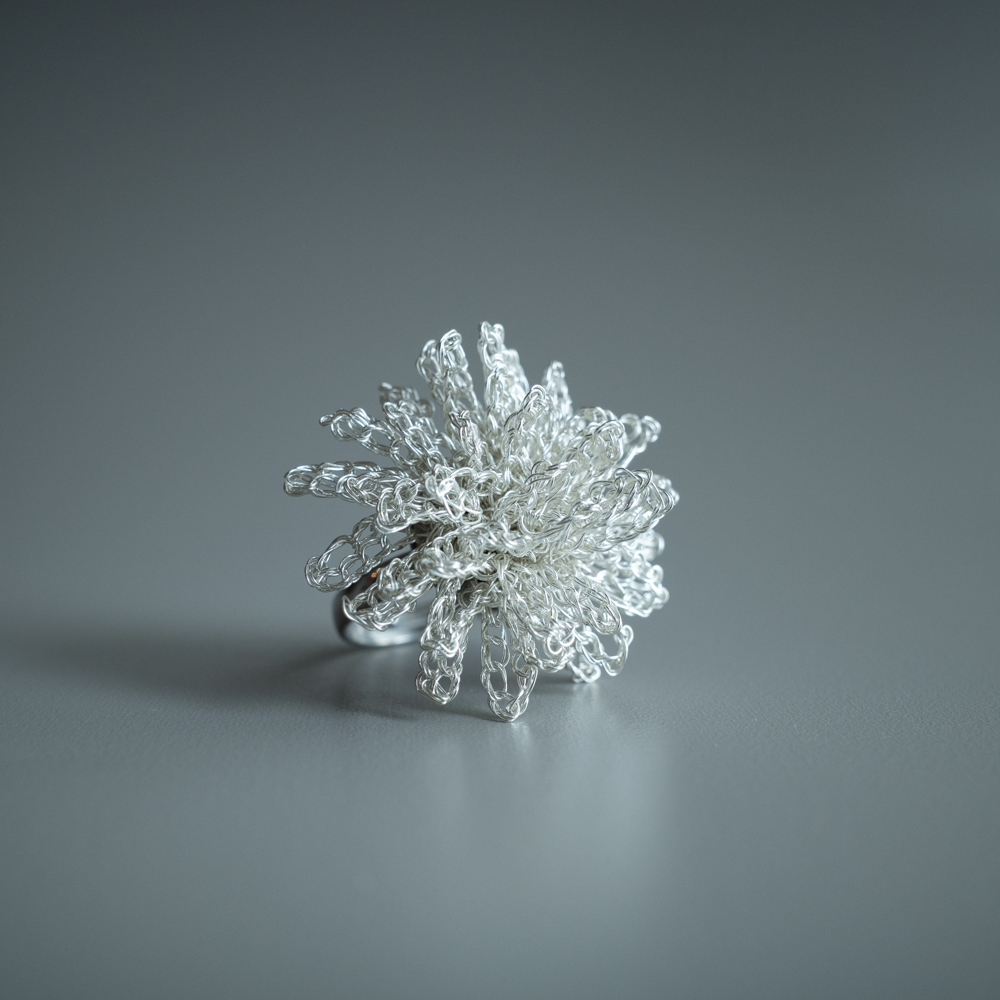 Dandelion Bloom – Wire Crochet Ring