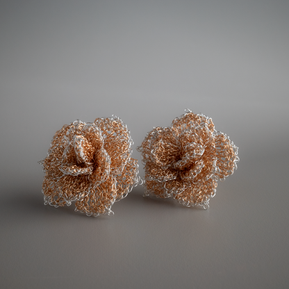 Layered Rose Earrings｜Hand-Crocheted Wire gold color