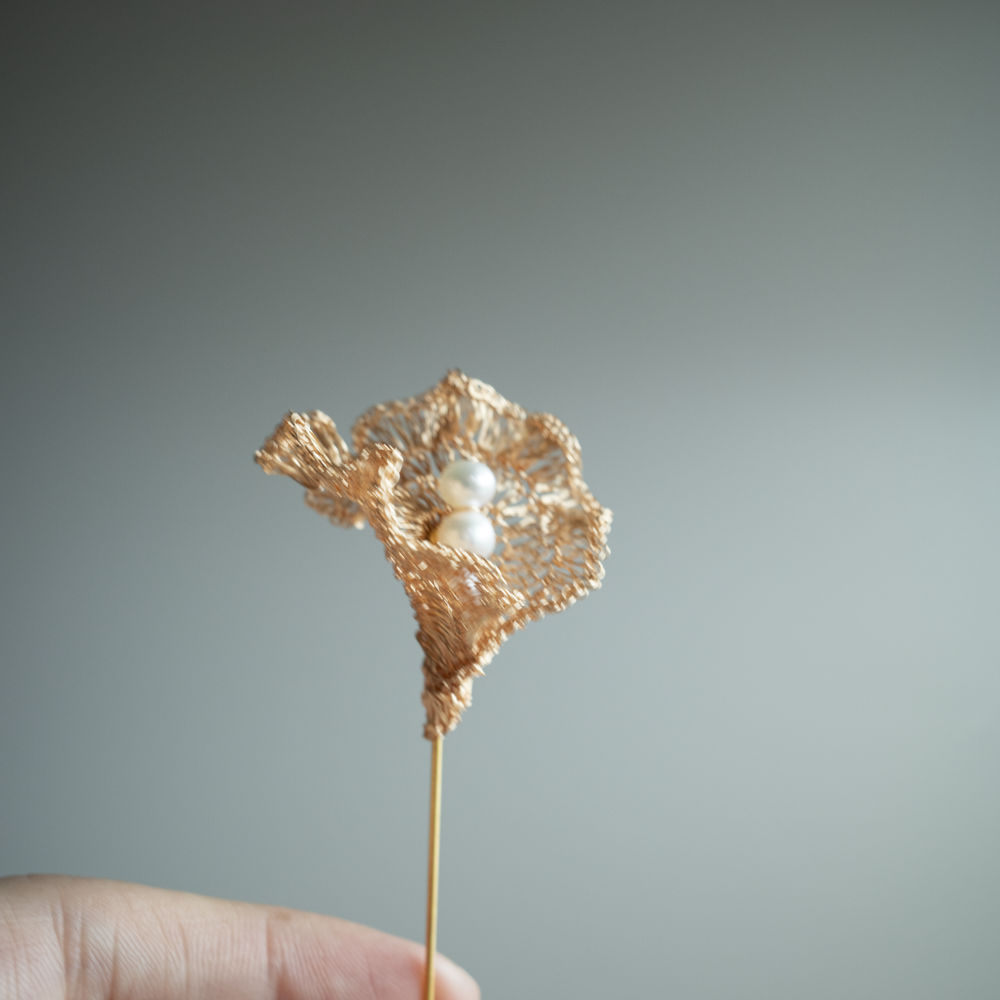 海芋胸針 淡水珍珠手工編織胸針