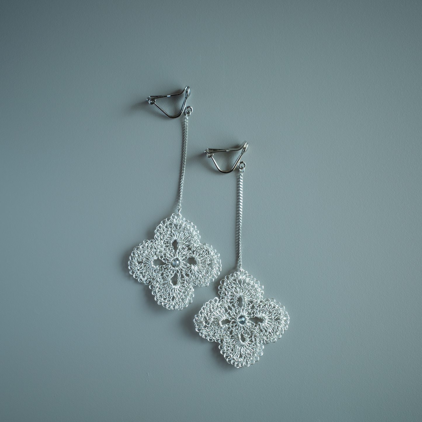 Hanaaya – Wire Crochet Chain Earrings Silver