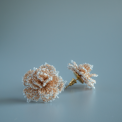 Layered Rose Earrings｜Hand-Crocheted Wire gold color
