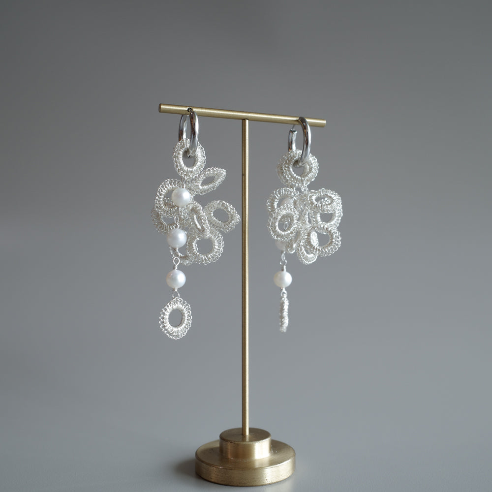 Full Bloom – 耳飾り4点(S×2,パール×2）モチーフセット　シルバー　受注販売