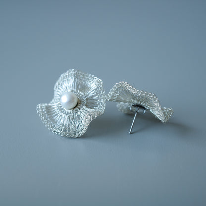 2way Orbit  Pearl　耳飾り　Silver color