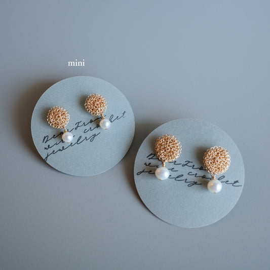 Lace Pearl – ワイヤークロッシェ耳飾り　Gold color