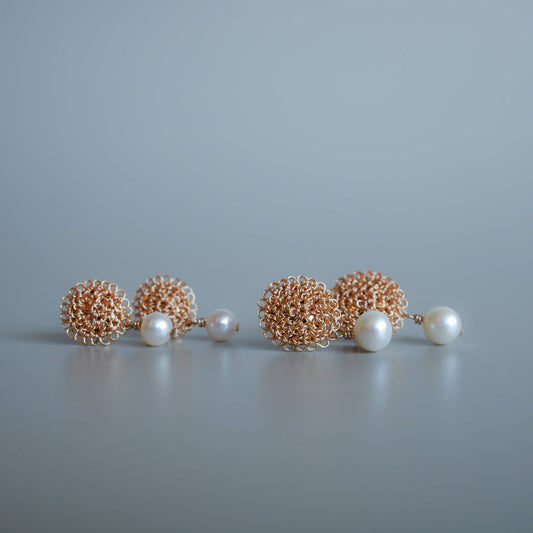Lace Pearl – ワイヤークロッシェ耳飾り　Gold color