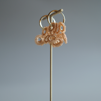 Full Bloom | M Motif 2-Piece Earring Set (Made to Order)　gold color