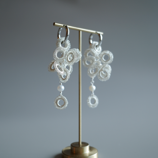 Full Bloom – 耳飾り4点(S×2,パール×2）モチーフセット　シルバー　受注販売