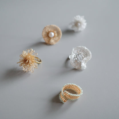 Dandelion Bloom  ワイヤークロッシェリング