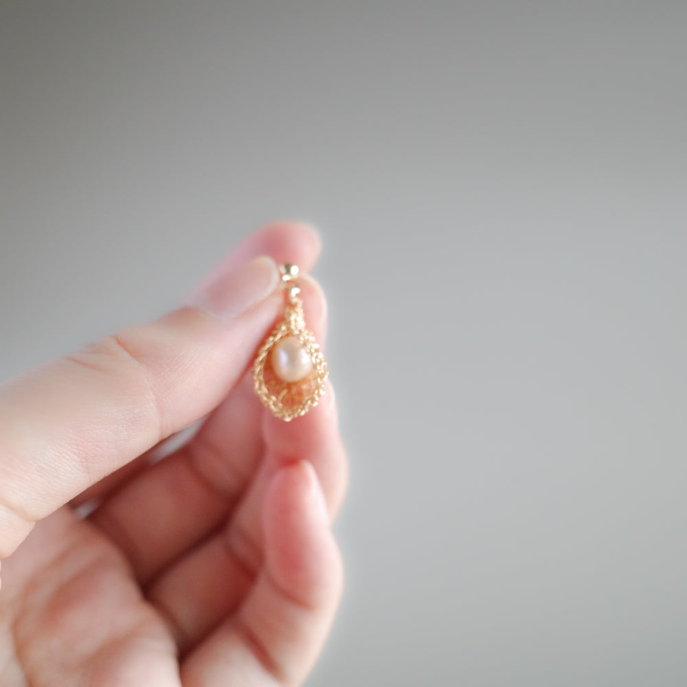 睡美人淡水珍珠 耳飾　金