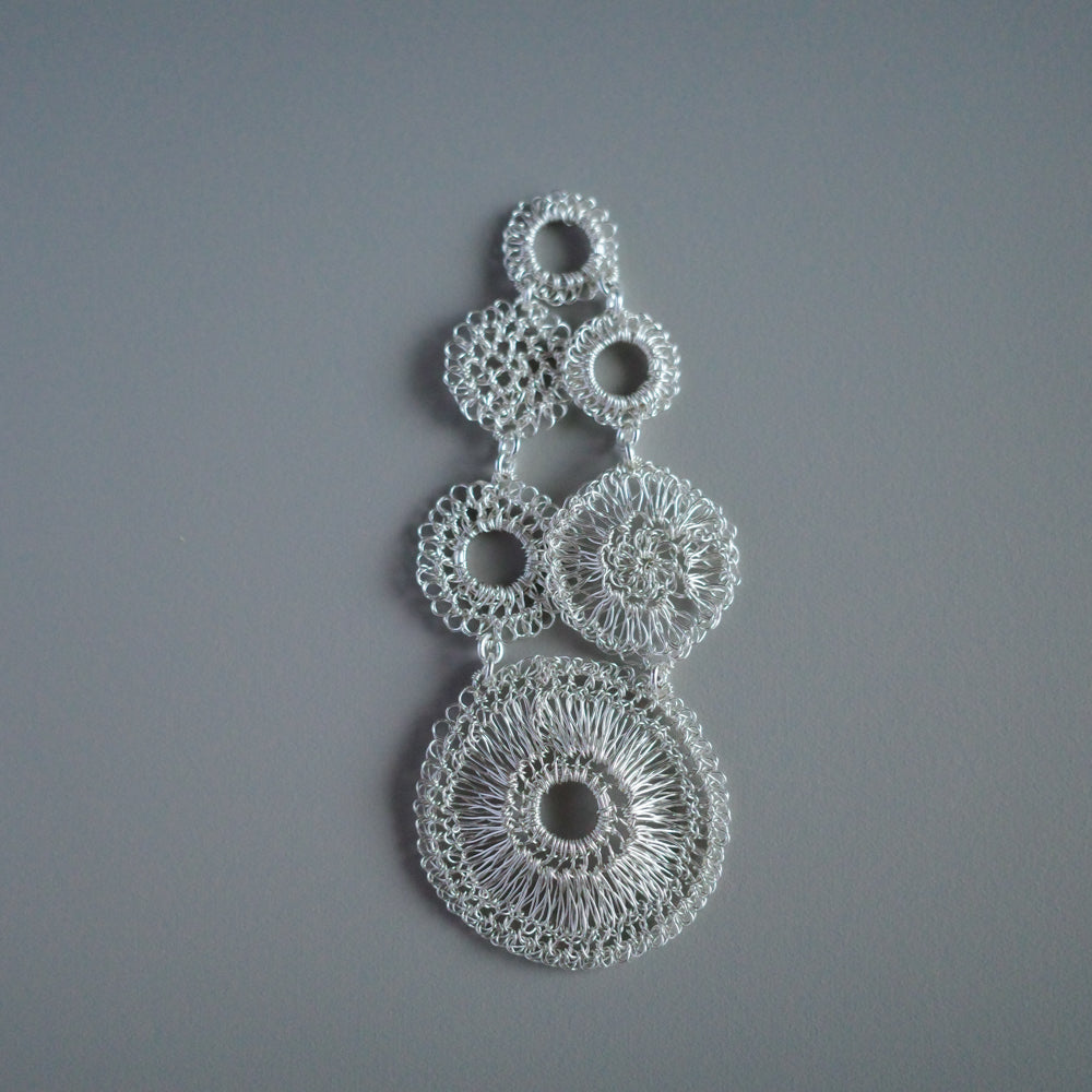 【預購商品】Circles in Motion – 長款耳環／夾式耳環　單耳販售（即單件）