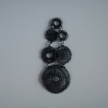 【預購商品】Circles in Motion – 長款耳環／夾式耳環　單耳販售（即單件）