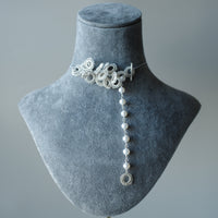 Full Bloom – ワイヤークロッシェとパールのネックレス L  Silver Color