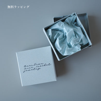 Full Bloom – ワイヤークロッシェとパールのネックレス L  Gold Color