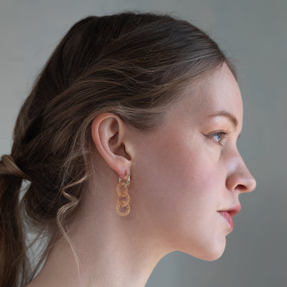 Yui – Hand-Crocheted Wire Earrings / Clip-ons