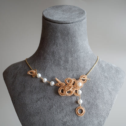 Full Bloom – 手工金屬線編織珍珠項鍊