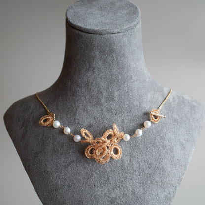 Full Bloom – 手工金屬線編織珍珠項鍊