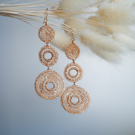Trinity Lace Circles 手工金屬線編耳飾 Gold